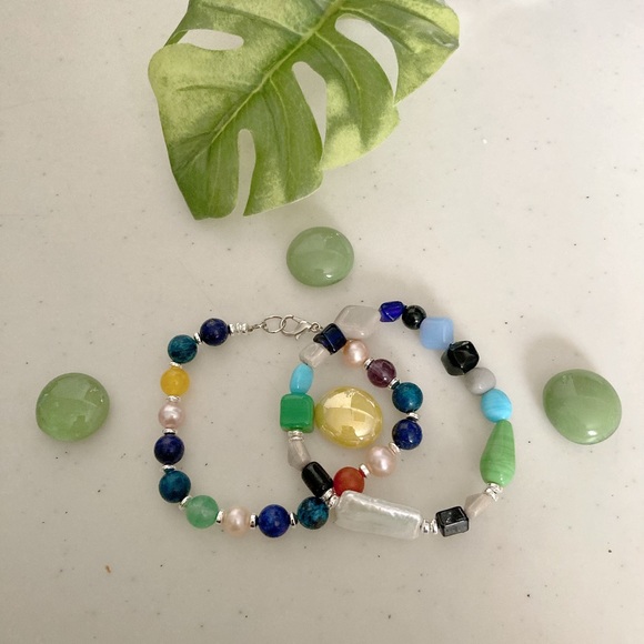 Bracelets - Picture 1 of 1